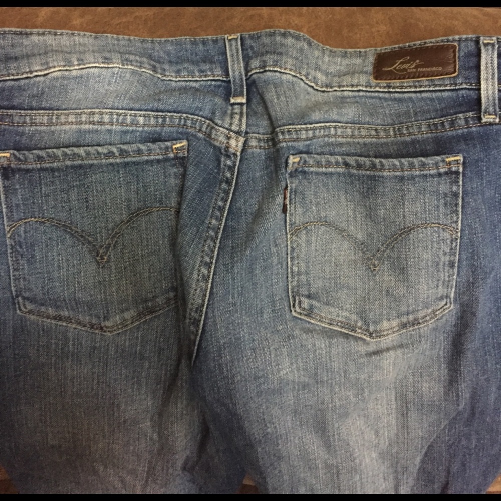 Jeans - Picture 3 of 3