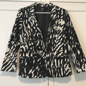Kensie black and white animal print blazer