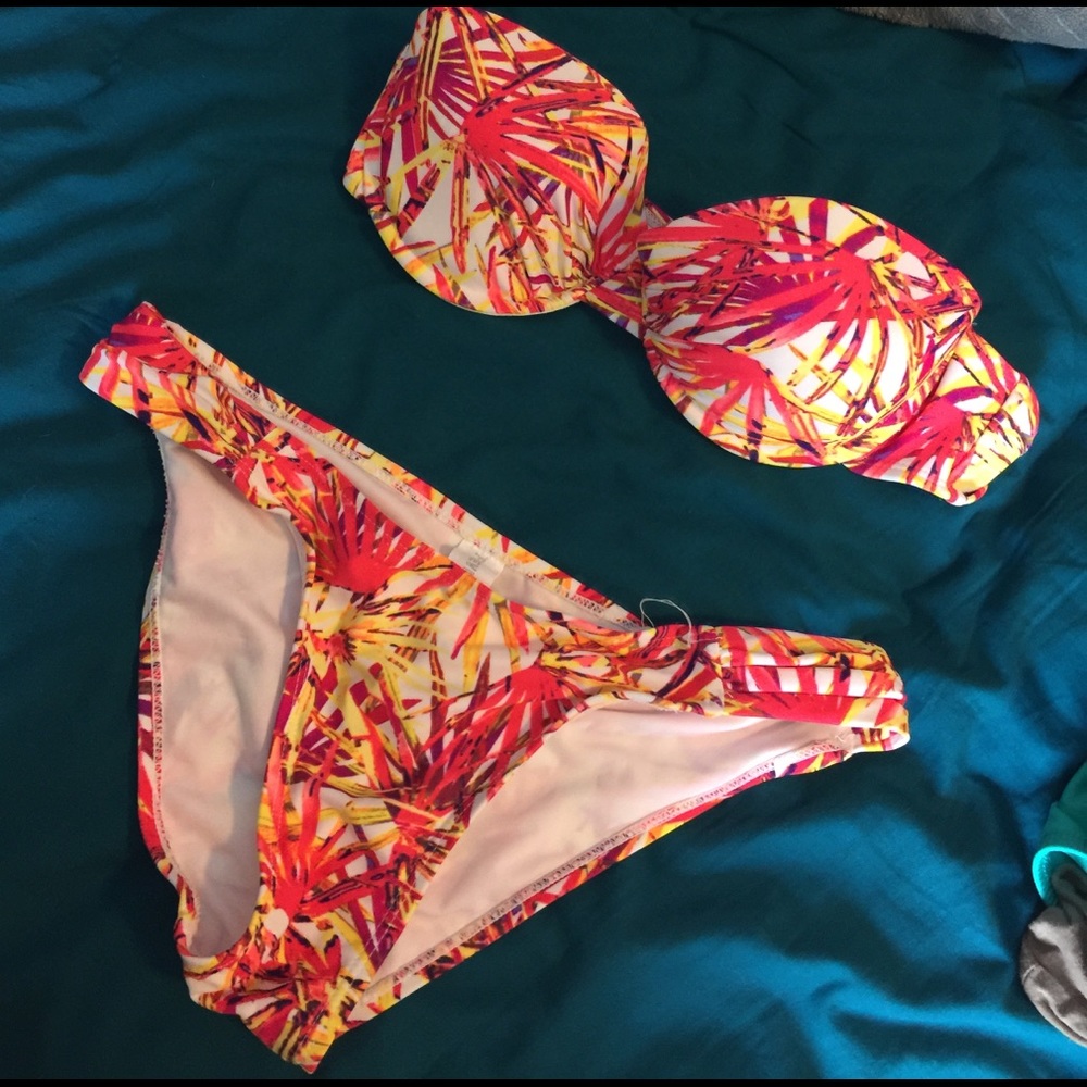 Bikini!!!