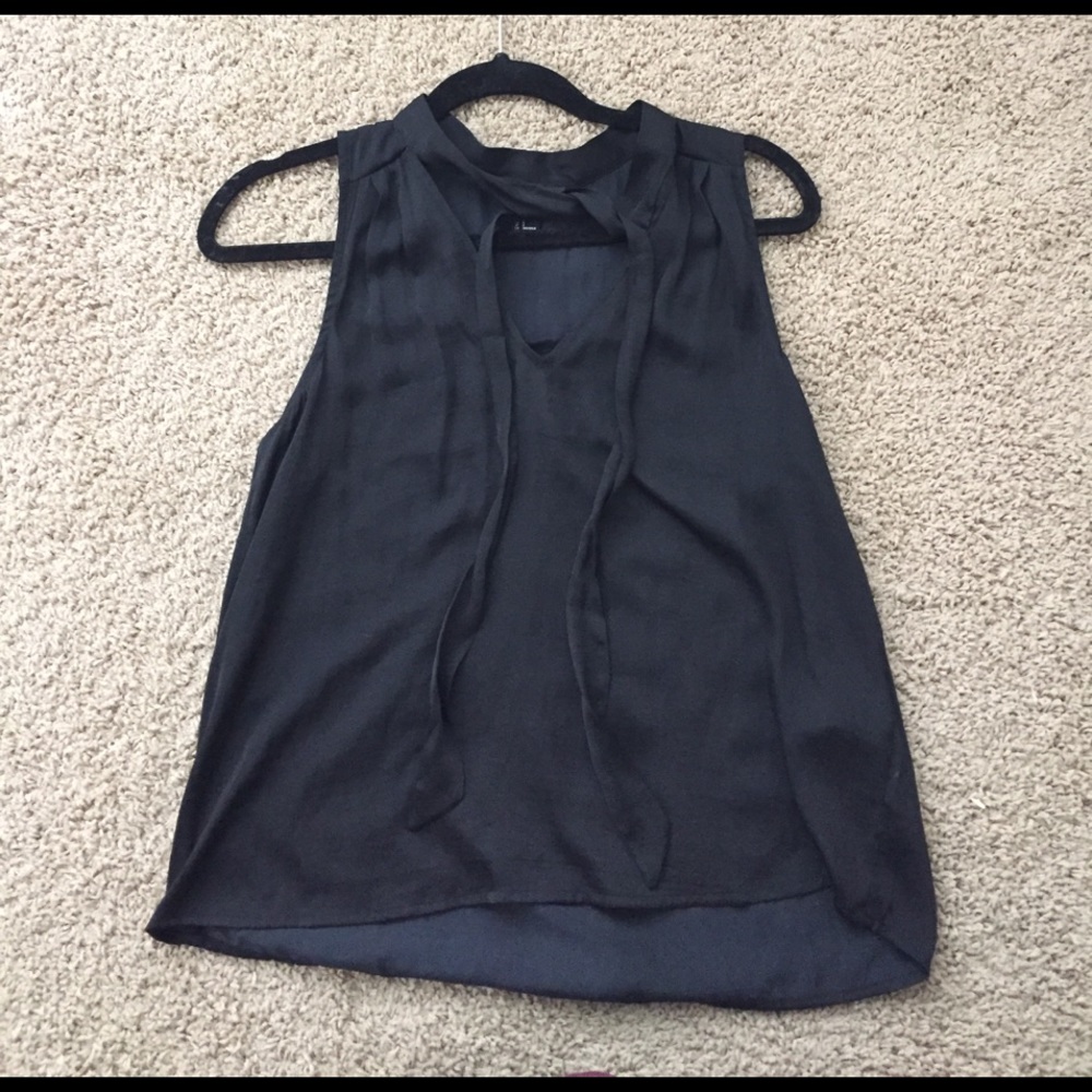Black tie up tank