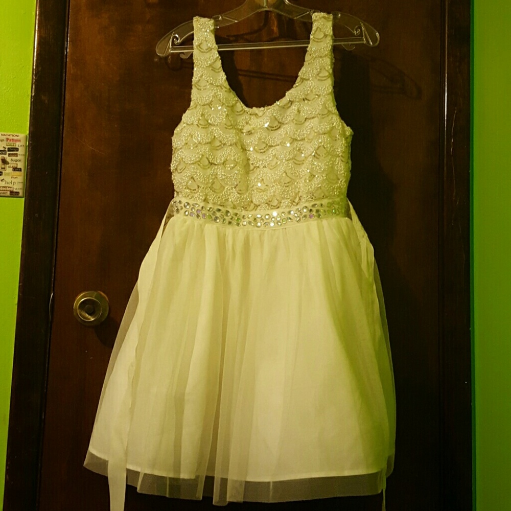 Winter carnival/homecoming dress