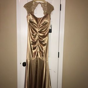 Formal long dress