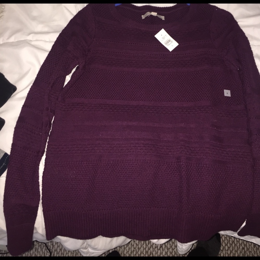 Maroon purple sweater