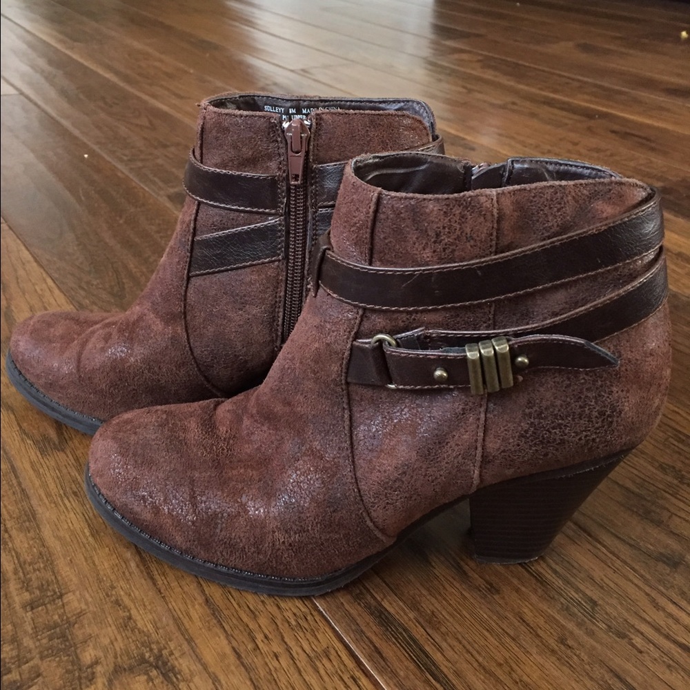 Brown booties
