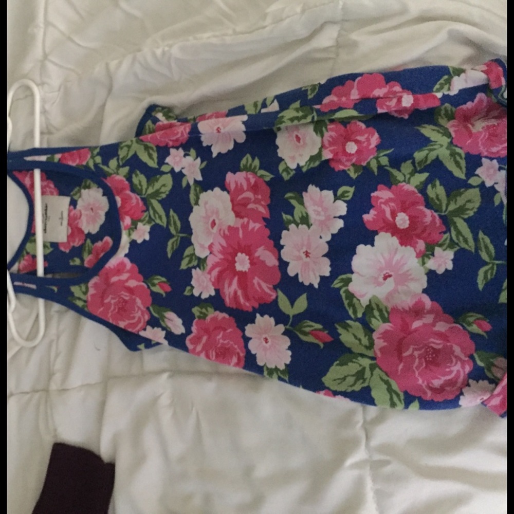Floral tank top