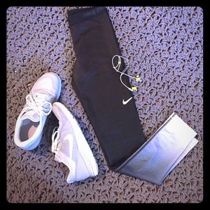 Nike Pro Hyper Warm leggings
