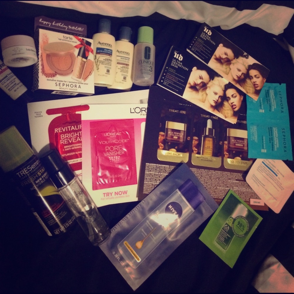 Beauty sample bundle!!!!