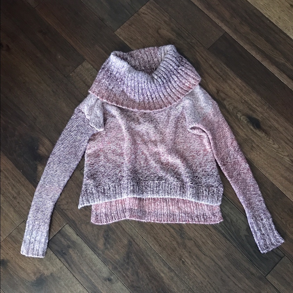 Dipped neck sweater