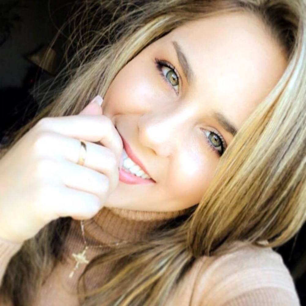 Meet your Posher, Brianna