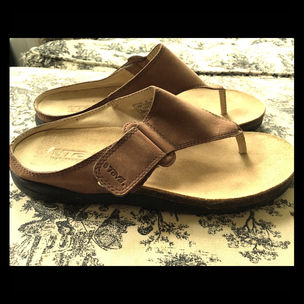 Tan Teva sandals