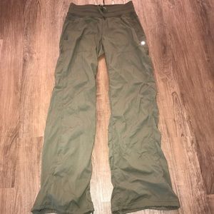Lululemon studio pants unlined*
