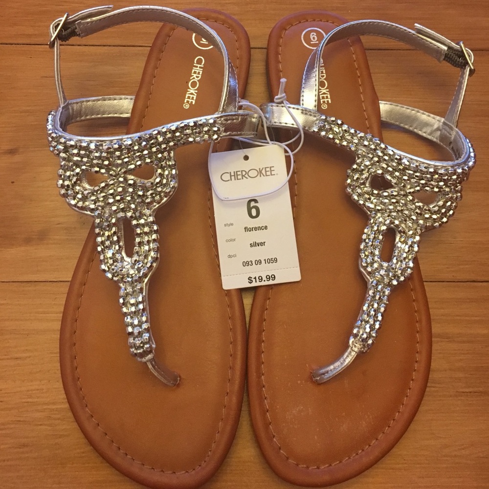 NWT Cherokee Beaded Sandals Girls 6/Women's 7.5