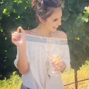 Meet your Posher, Candice