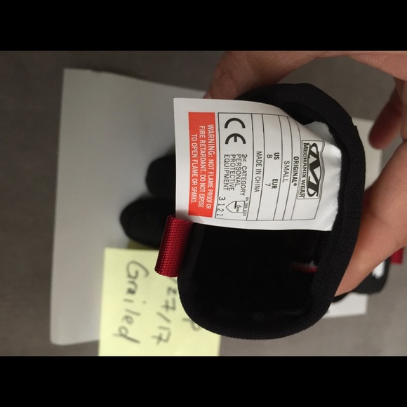 Supreme mechanix wear gloves - Picture 5 of 8