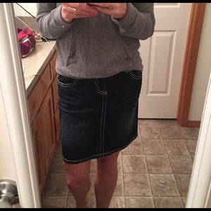 Maurice's jean skirt.