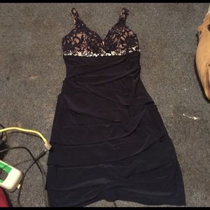 City triangles dress. Blue mini.