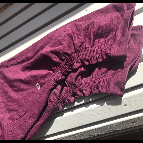 LULULEMON Ebb & Flow Ruched Crop Pants - SZ 8 - Picture 4 of 4