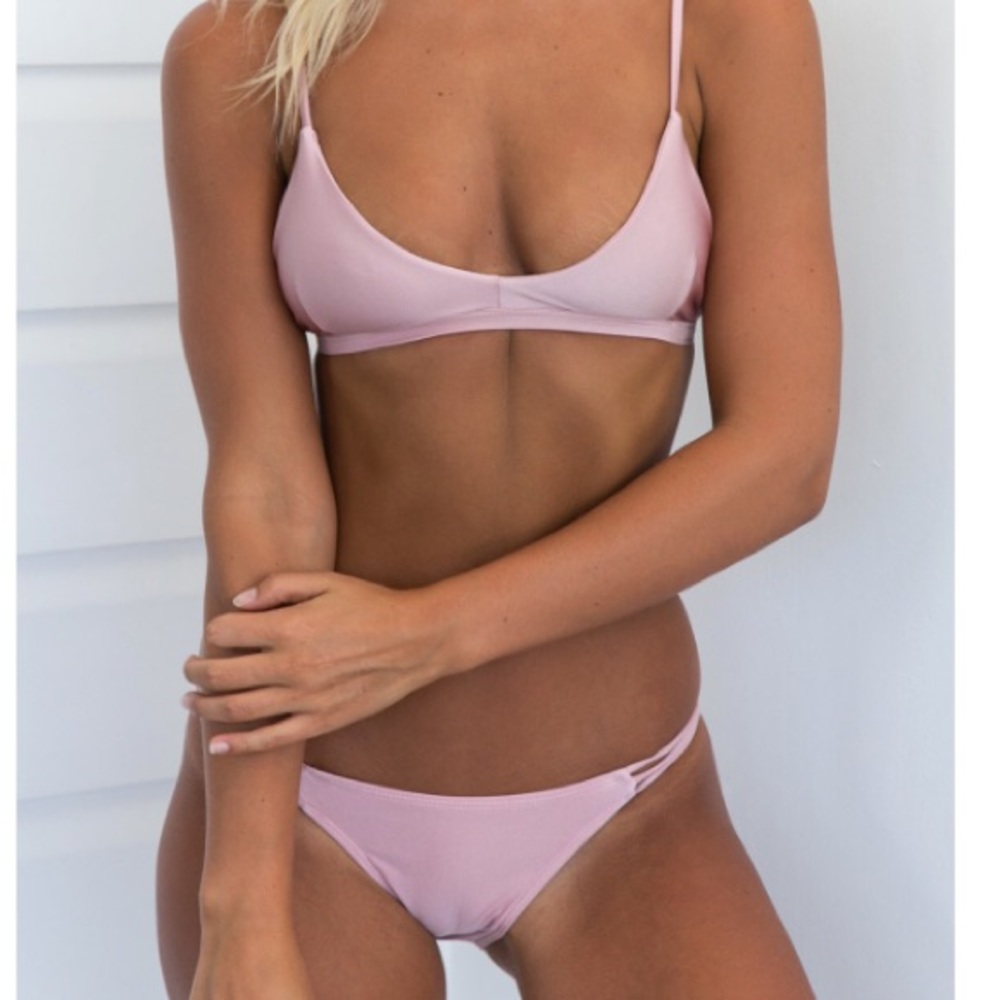 Mura Boutique Bikini (scroll through pictures)