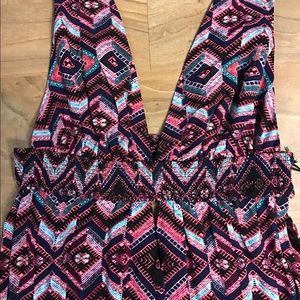 🔴Forever21 V Maxi Dress NWT!!🔴