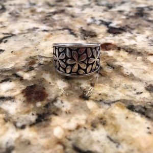 James Avery Flower Ring