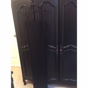 Black Sleeveless Gown NWOT 💎💣