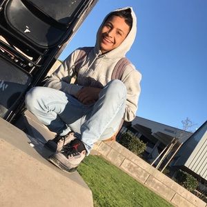 Meet your Posher, Braulio