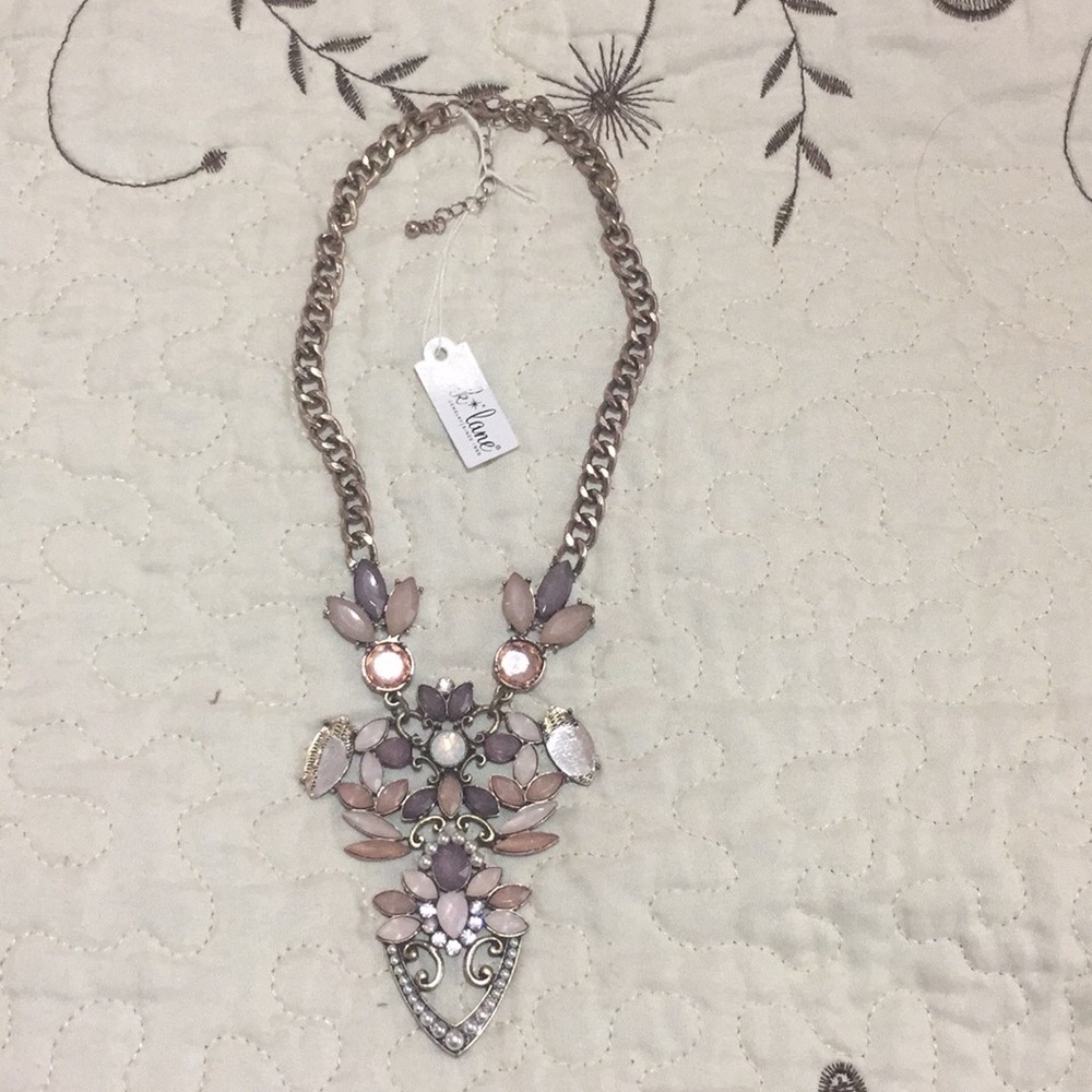 Necklace - Picture 2 of 3