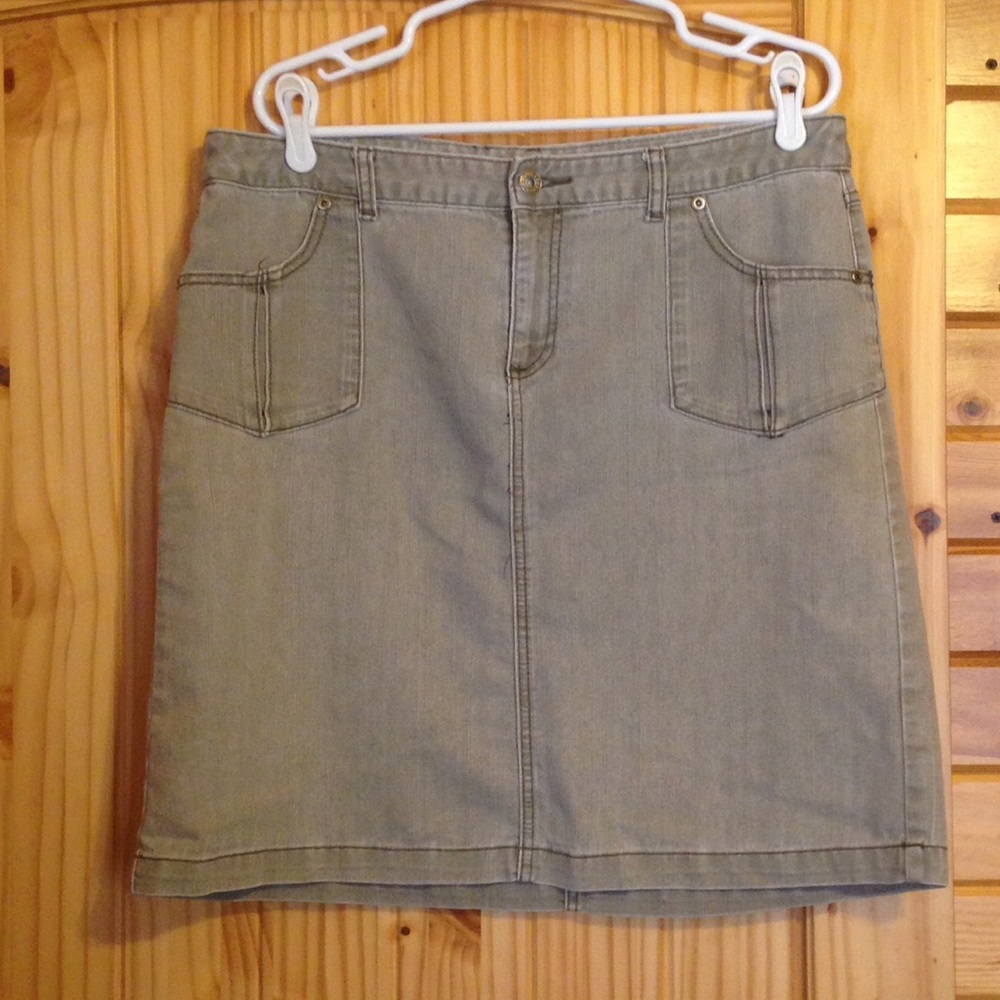 Cute Olive Green Jean Skirt 16P