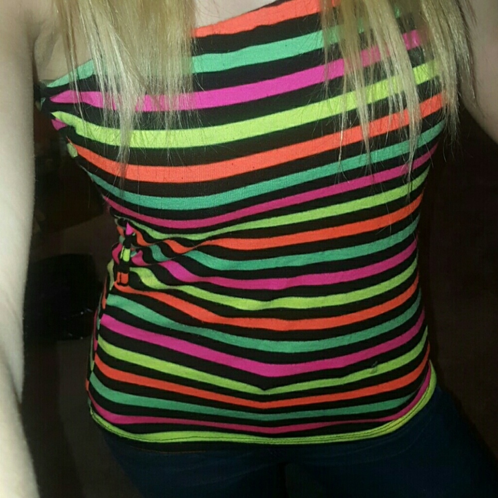 strapless top