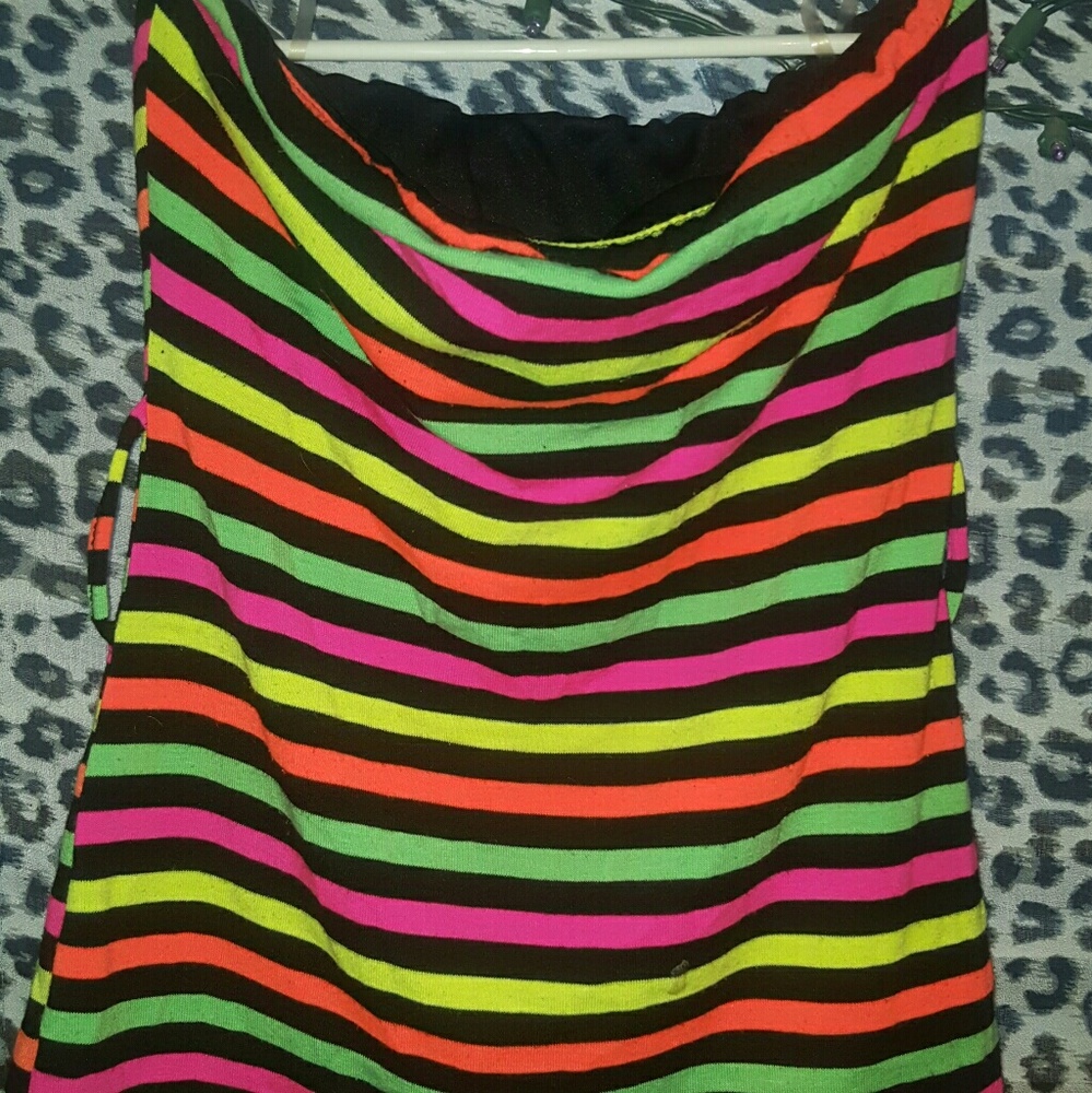 strapless top - Picture 2 of 3