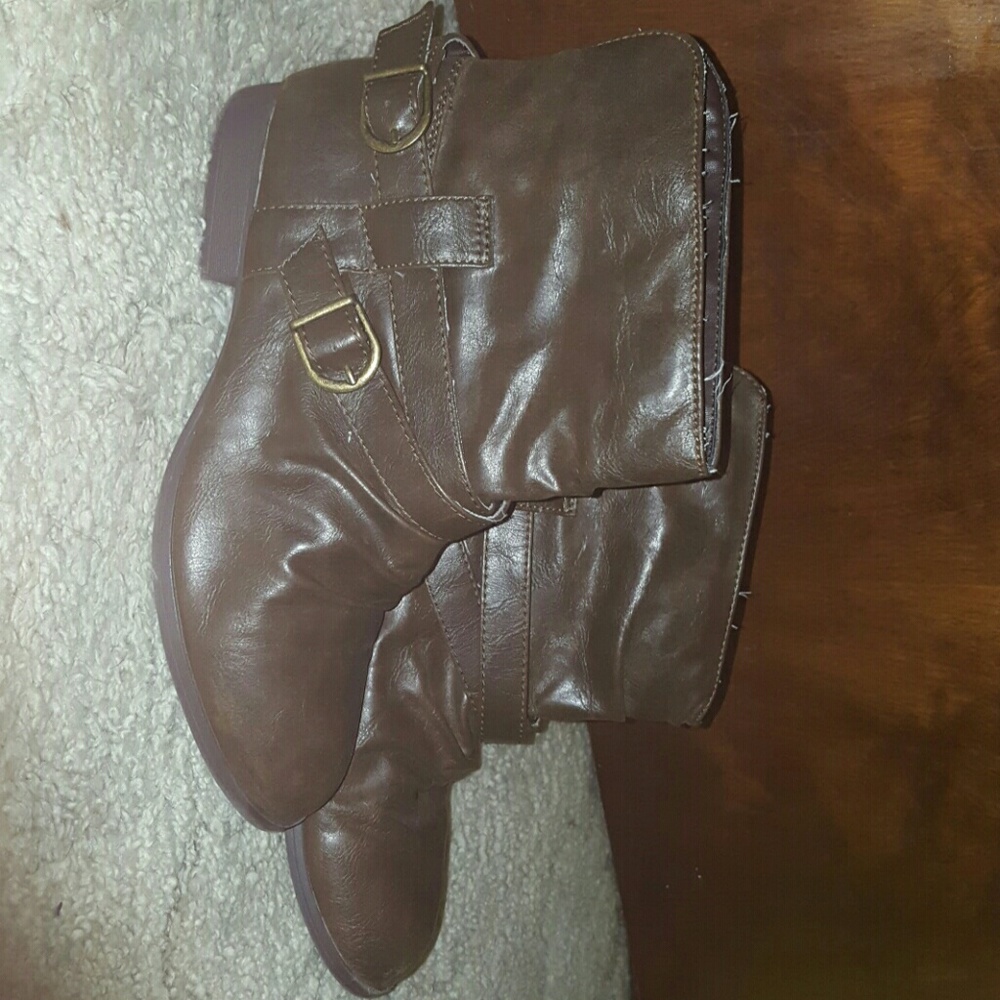 Ankle boots