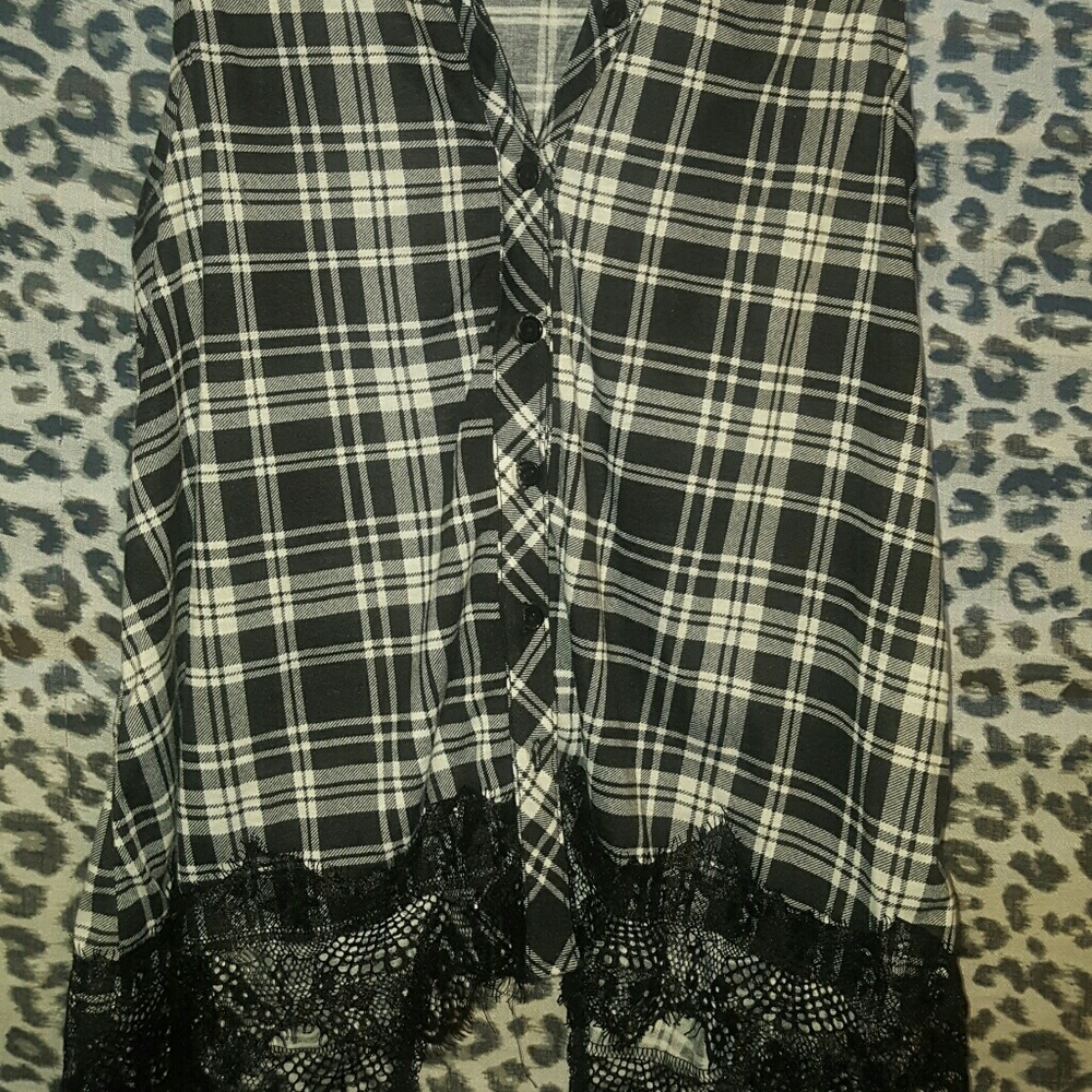 Almost Famous flannel tank top