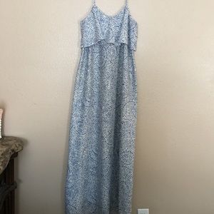 Maternity maxi dress