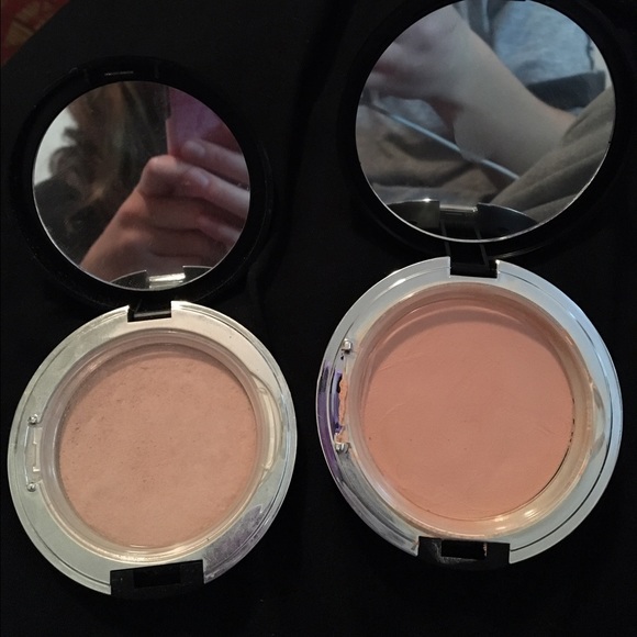 MAKE UP! (Younique) - Picture 2 of 3