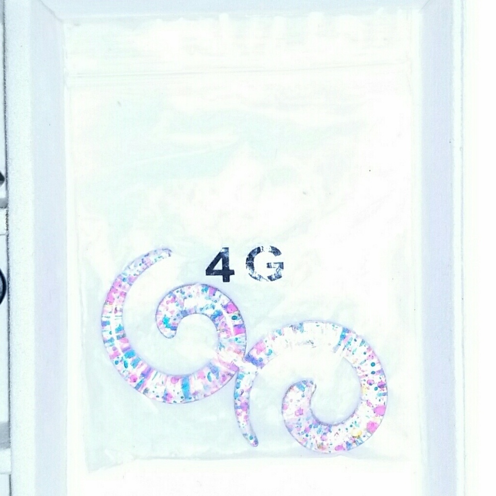 4g Clear acrylic paint splatter plugs