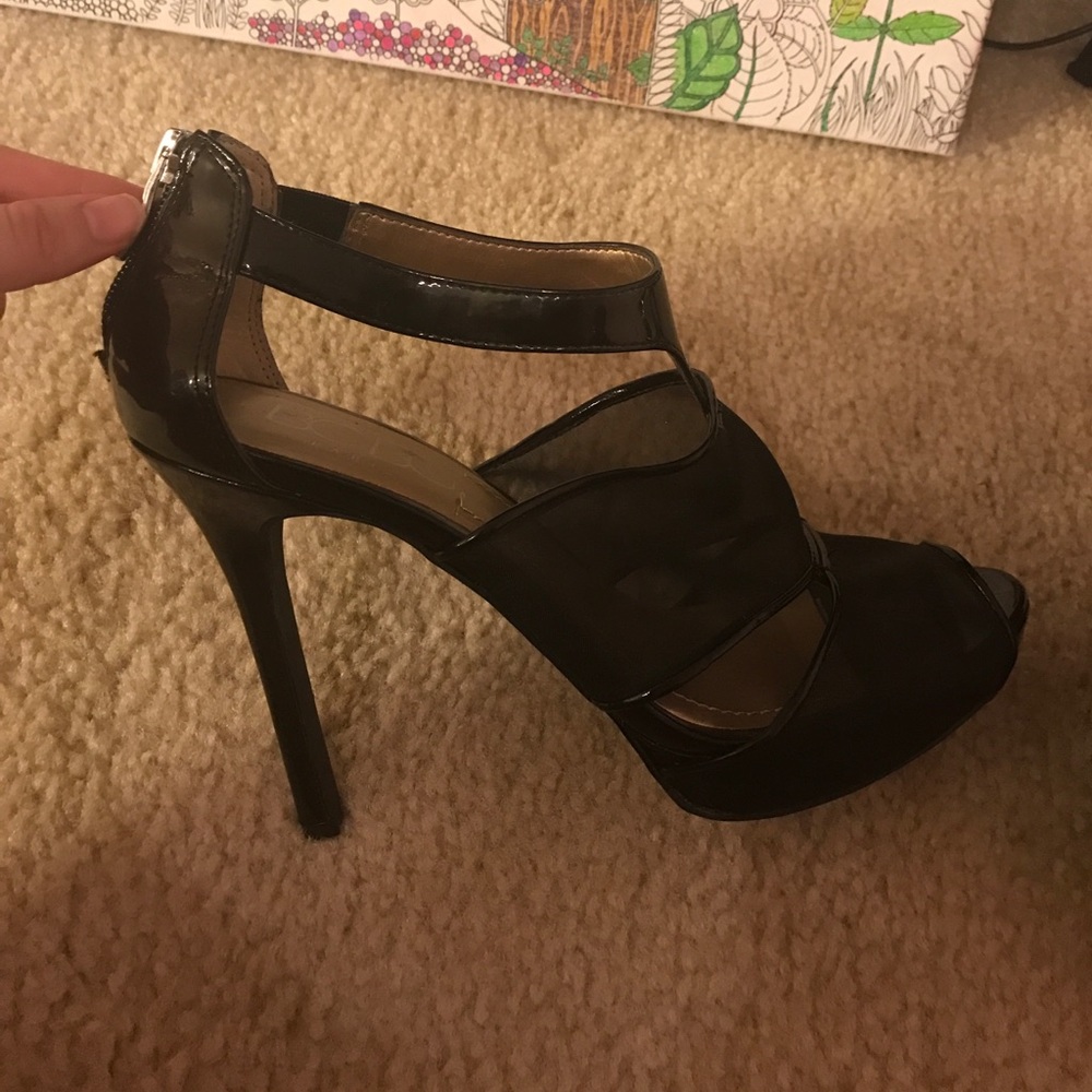 FLASH SALE 2 HOURS ONLY BCBG original heels