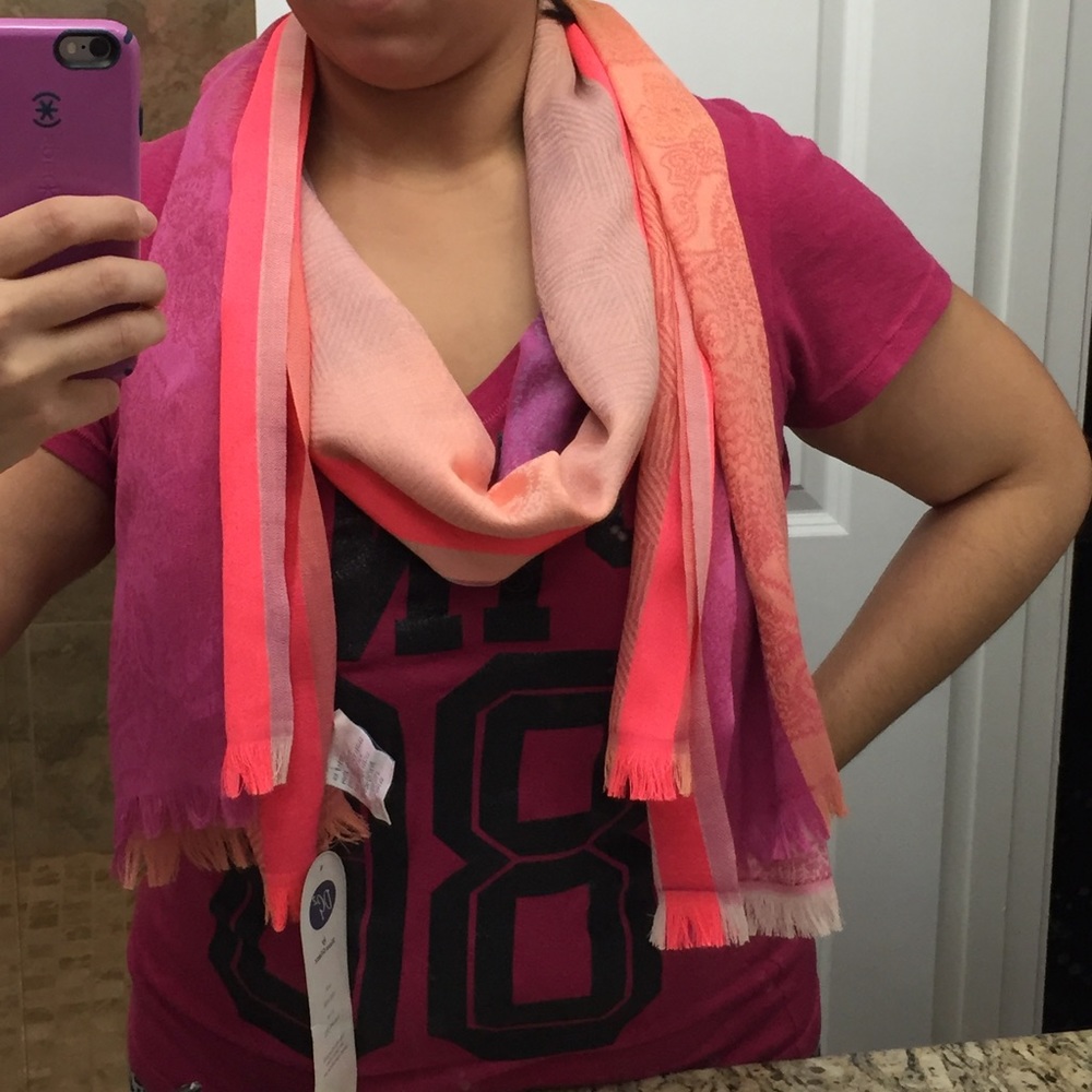 Wrap around scarf