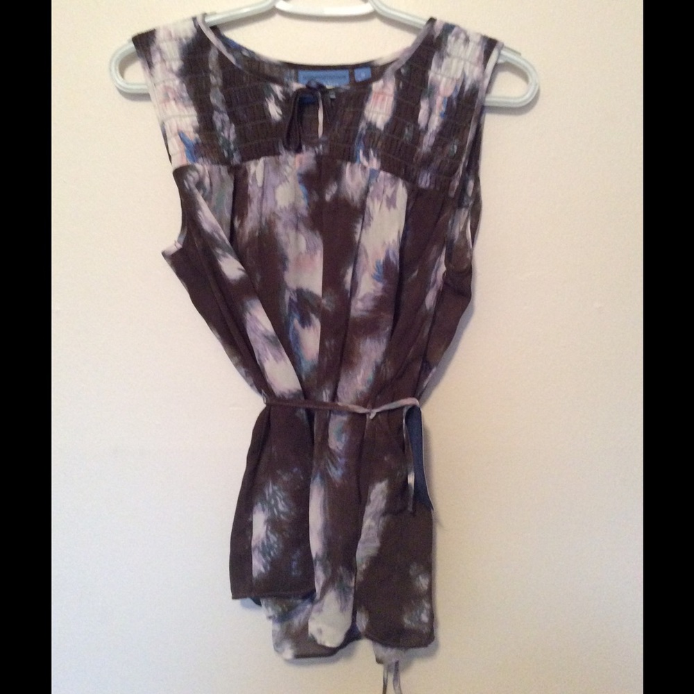 simply vera wang top