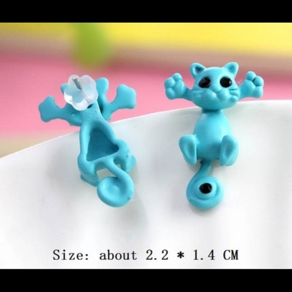 😽Kitty Earrings😽 LAST ONE - Picture 3 of 4