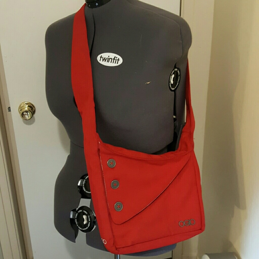 Red ogio purse