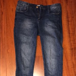 Zara Trafaluc jeans size US 6
