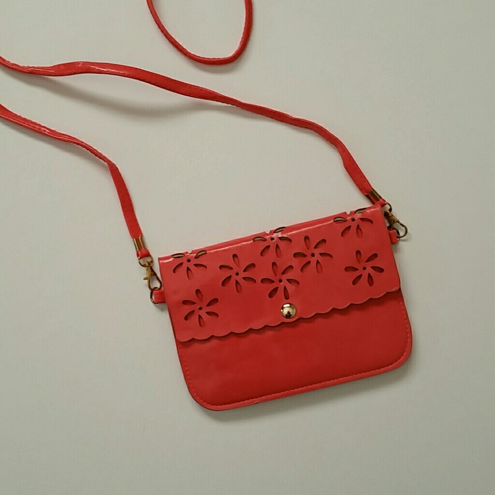 NWOT - small crossbody bag