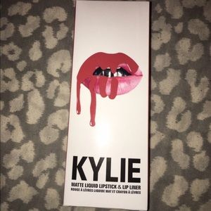 Ginger matte kylie lip kit