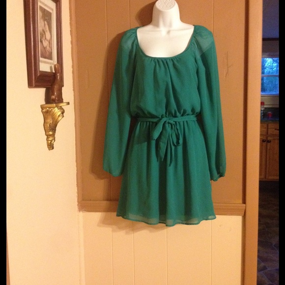 Speechless Dresses & Skirts - Speechless dress🍀