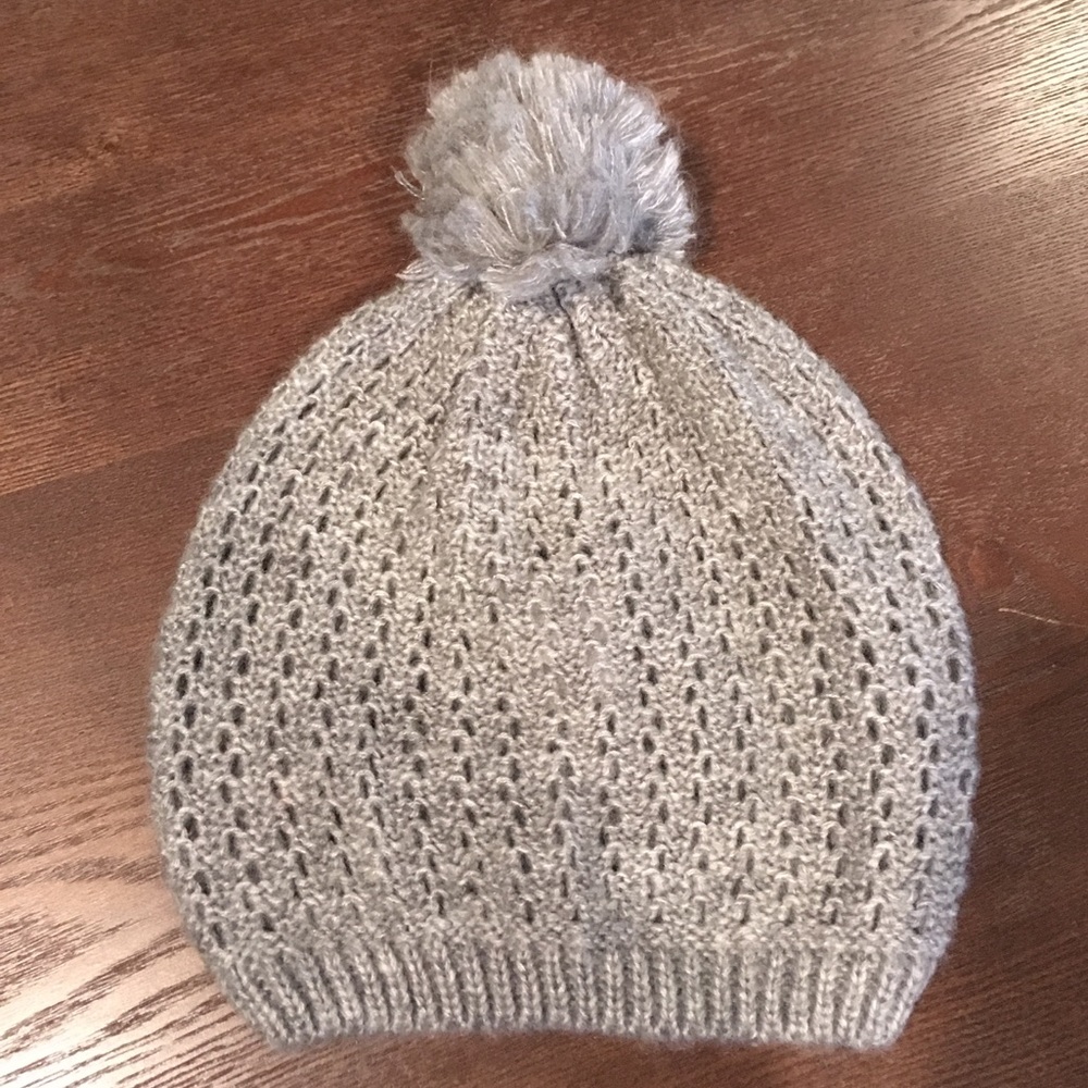 Grey hat