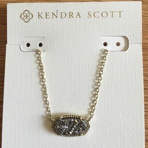 NWT Kendra Scott necklace