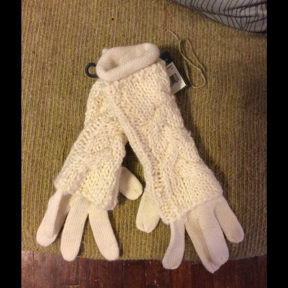 New Ralph Lauren Cream Tall Gloves!!