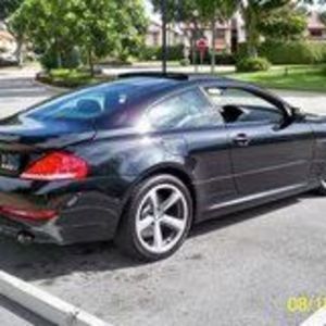 Meet your Posher, Dominique