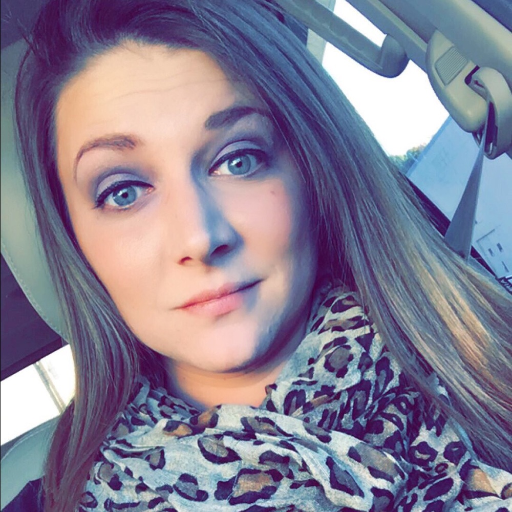 Meet your Posher, Brittany