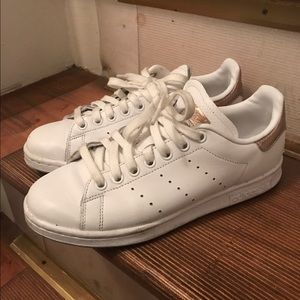 Women's OG Adidas Stan Smith (Gold) 6.5